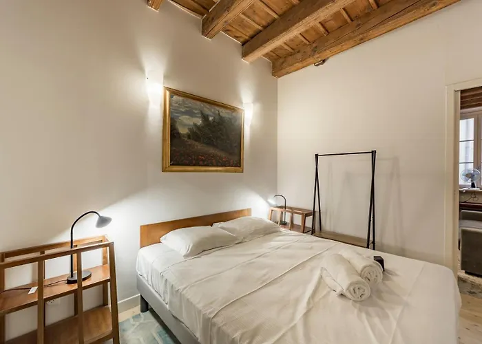 Apartment In | Familial Au Vieux Lyon