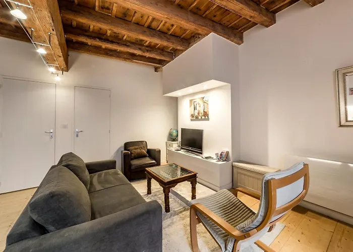 In | Familial Au Vieux Apartment *